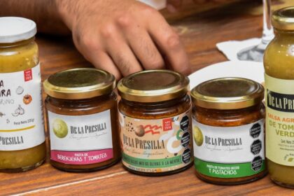 El personal de Informes turísticos se capacitó en productos gastronómicos