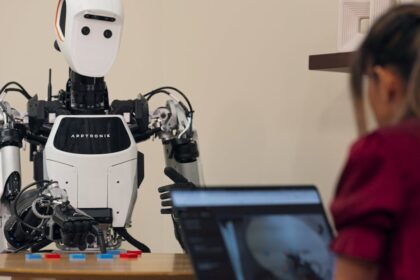Robots humanoides: Google acelera la IA que cambiará todo