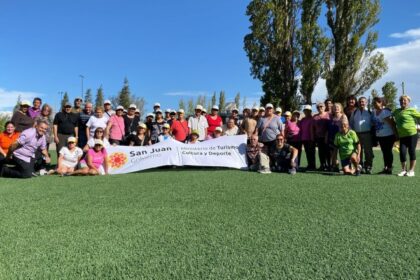 Adultos Mayores de Pocito Viven Fin de Semana Soñado en Iglesia: ¡Mira! Adultos Mayores de San Juan Conquistan Rodeo: Aventura y Emoción Deporte Social: Adultos Mayores de Pocito Disfrutan Rodeo a Pleno