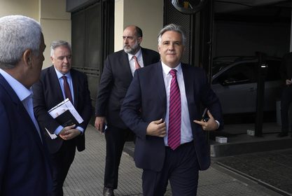Milei aprieta por las PASO, pero Pullaro, Llaryora y Torres ya mueven fichas para 2027