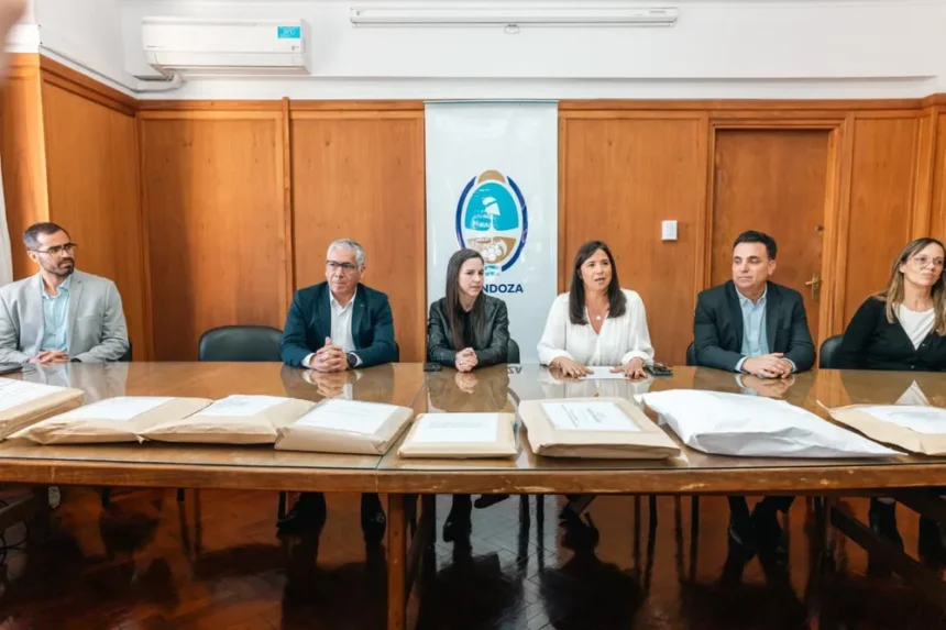 Diez empresas van por una obra millonaria entre San Juan y Mendoza: qué se hará sobre la Ruta 40