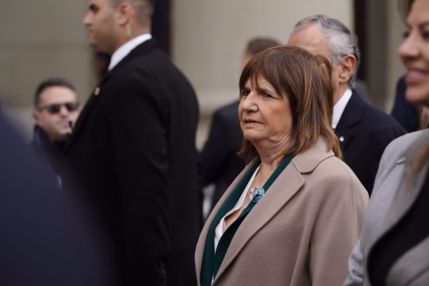 Bullrich faltó a la reunión de Gabinete tras cuestionar los ataques de Milei a la prensa