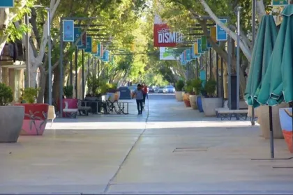 Feriado del 12 de octubre en San Juan: la mayoría de los comercios cerrará