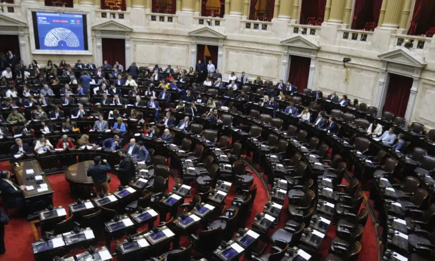 Diputados devolvió a comisión los proyectos sobre deudas familiares por 121 votos a 117