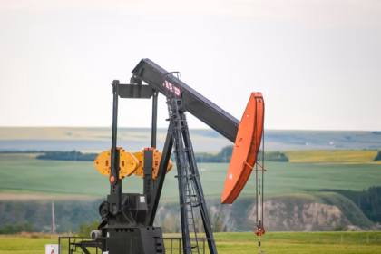 El petróleo Brent superó los US$116 por barril por el temor a interrupciones del suministro