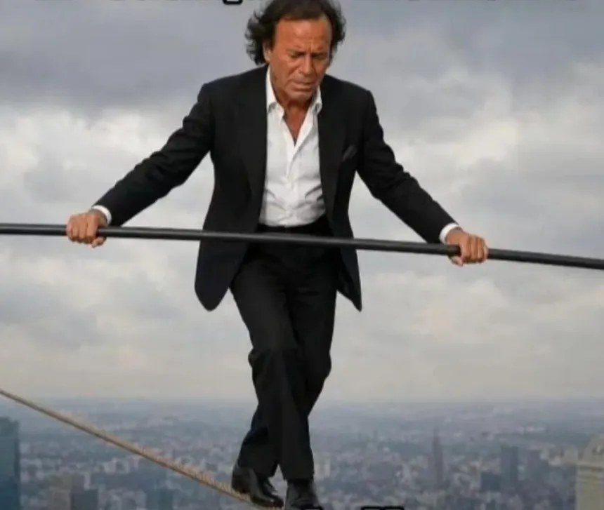 Julio Iglesias podría ser investigado en España por presunta agresión sexual a dos exempleadas