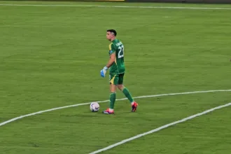 Emiliano Martínez, arquero de la Selección argentina, en un partido de la Copa América 2024.