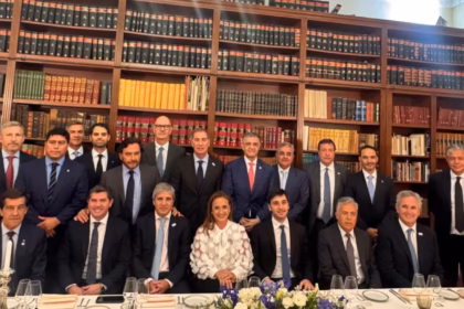 Milei negocia con gobernadores para 2027, pero quiere candidatos propios en las provincias
