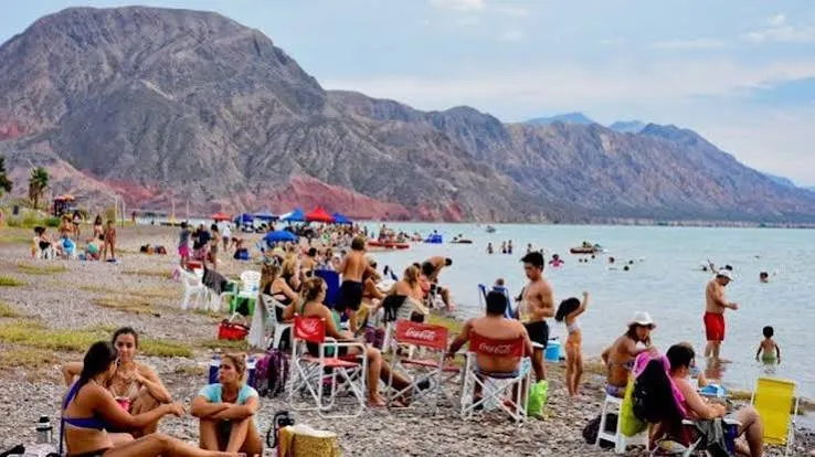 Verano en San Juan: cuánto costarán los campings y qué servicios sumará el Dique de Ullum
