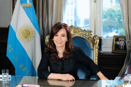 Peronismo dividido: Kicillof se proyecta para 2027 y Cristina conserva el control político