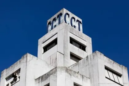 Menem lo hizo, Milei lo repite: la CGT queda atrapada entre el Gobierno y el peronismo