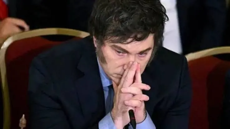 Nunca estuvimos bien, pero ahora tampoco: Milei enfrenta una de las peores caídas económicas en 30 años