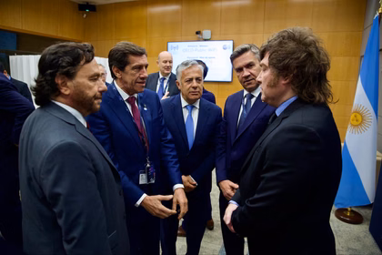 El Gobierno mueve fichas en el Senado: quiere borrar las PASO y necesita aliados clave