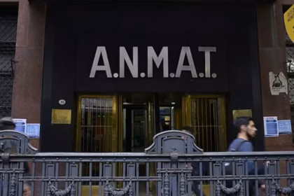 La ANMAT prohibió una lavandina en todo el país: la marca involucrada y las irregularidades detectadas