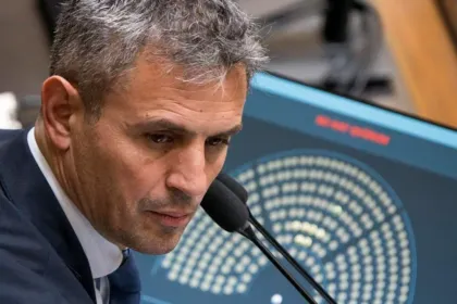 Giro inesperado en el Gobierno: Menem negocia una ley de discapacidad que contradice el Presupuesto de Caputo