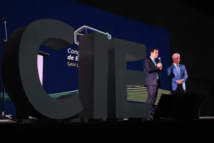 San Luis abrió su primer Congreso Internacional de Educación con la inteligencia artificial como eje