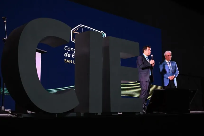 San Luis abrió su primer Congreso Internacional de Educación con la inteligencia artificial como eje