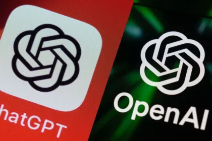 Logotipos de ChatGPT y OpenAI sobre fondos de colores