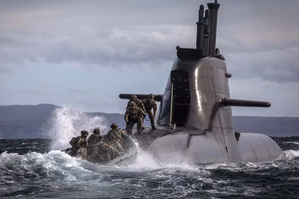 Operativo Strike Warrior: comandos británicos emergieron de un submarino alemán en el Atlántico Norte