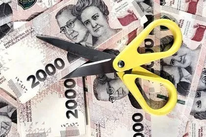 Milei y el ajuste fiscal: el gasto nacional cayó casi tres veces más que el provincial