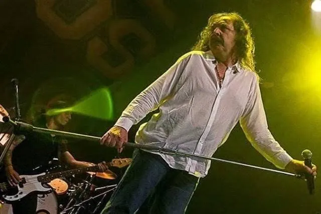 Antes de Adrián Barilari estuvo él: murió Saúl Blanch, el primer cantante de Rata Blanca